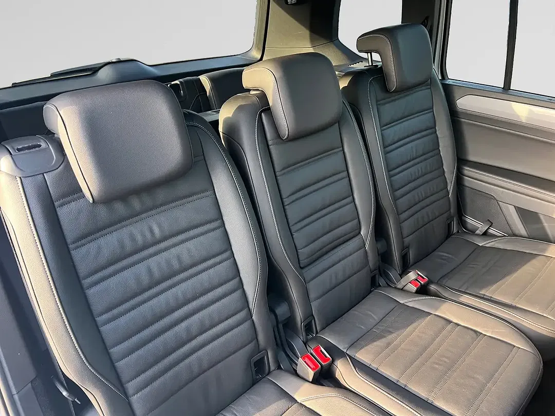 Volkswagen Touran 1.5 TSI DSG Highline Business Premium - Thumbnail 12