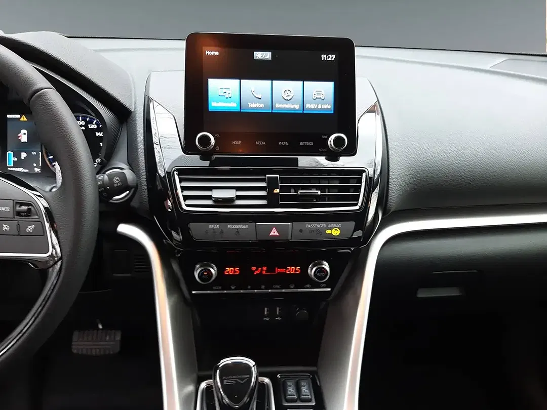Mitsubishi Eclipse Cross Hybrid 4WD Basis - Thumbnail 11