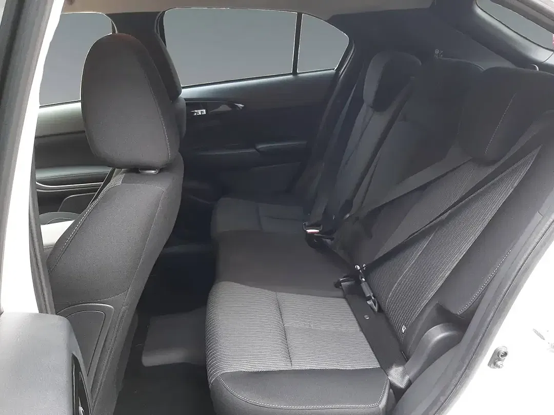 Mitsubishi Eclipse Cross Hybrid 4WD Basis - Thumbnail 13