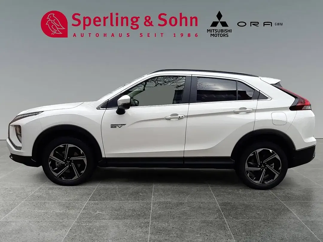Mitsubishi Eclipse Cross Hybrid 4WD Basis - foto 2