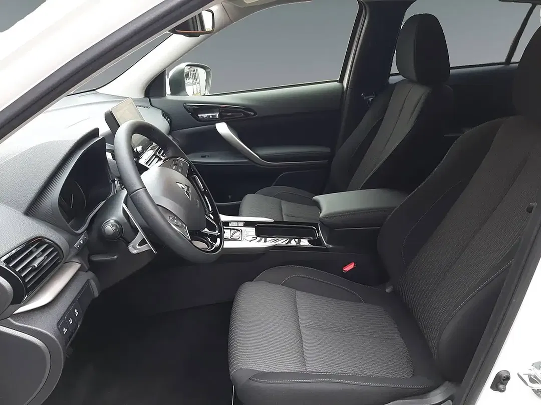 Mitsubishi Eclipse Cross Hybrid 4WD Basis - Thumbnail 9