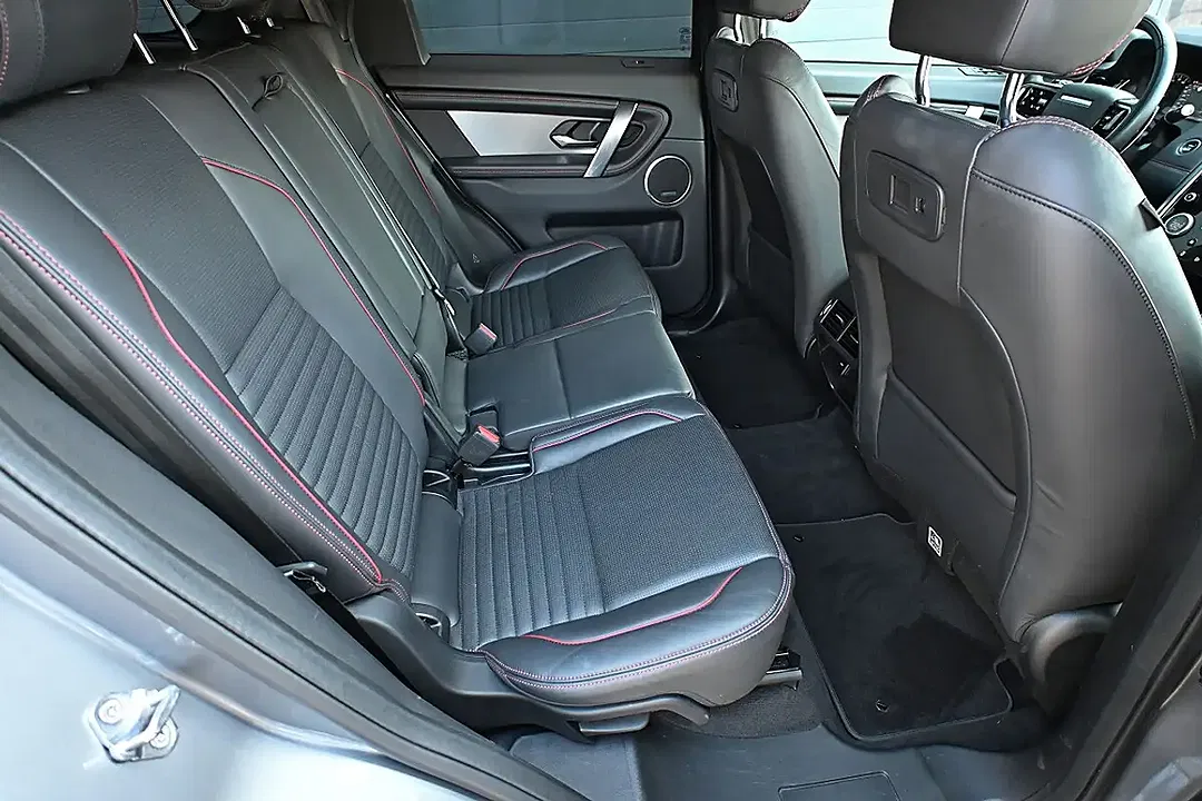 Land Rover Discovery Sport P300e AUT 4x4 PHEV R-Dynamic HSE - Thumbnail 11