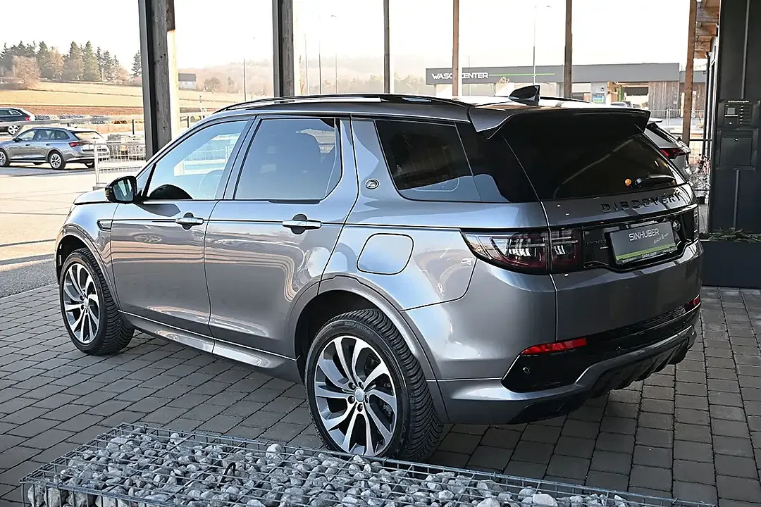 Land Rover Discovery Sport P300e AUT 4x4 PHEV R-Dynamic HSE - Thumbnail 3