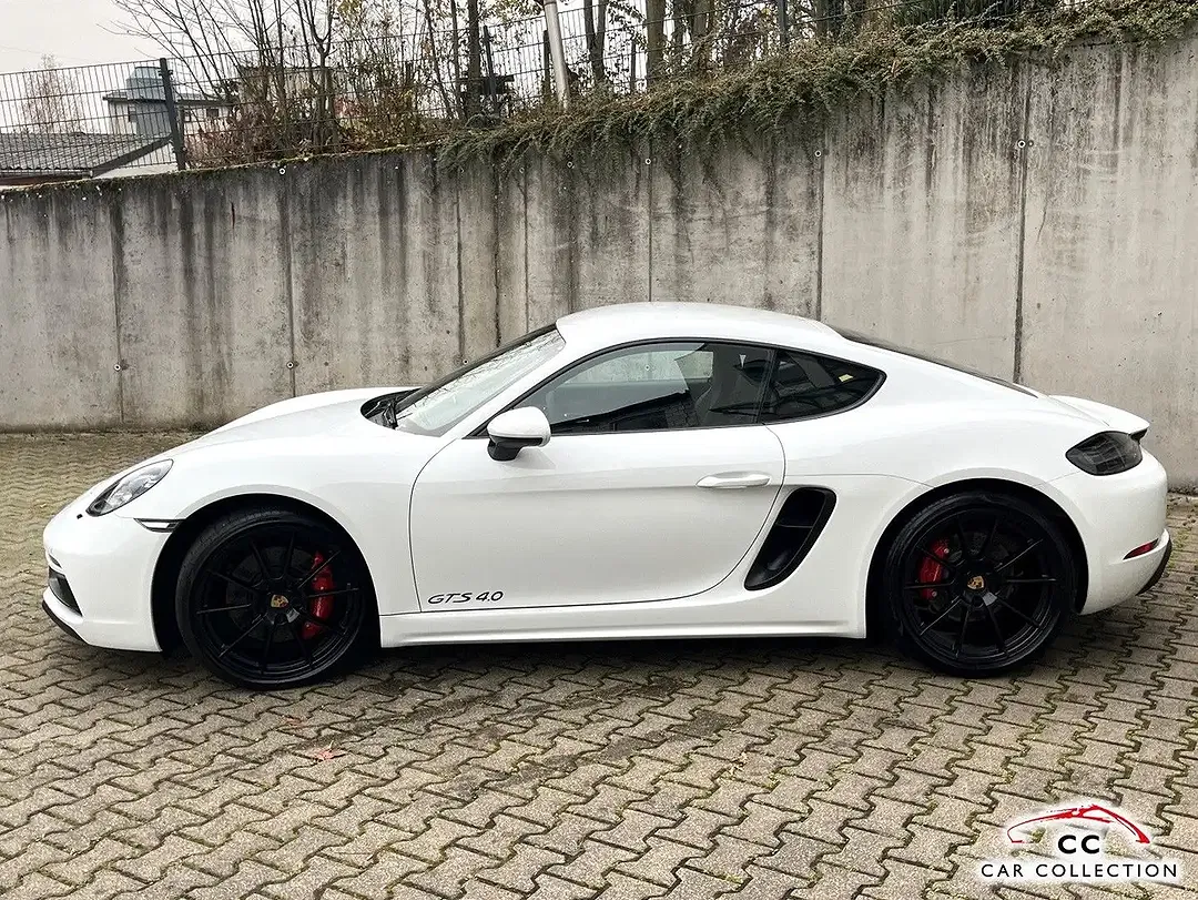 Porsche Cayman 4.0 GTS - Thumbnail 4