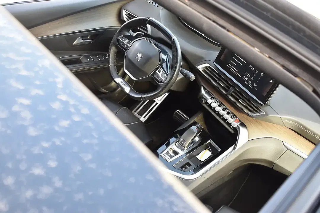 Peugeot 3008 GT Line - Thumbnail 5