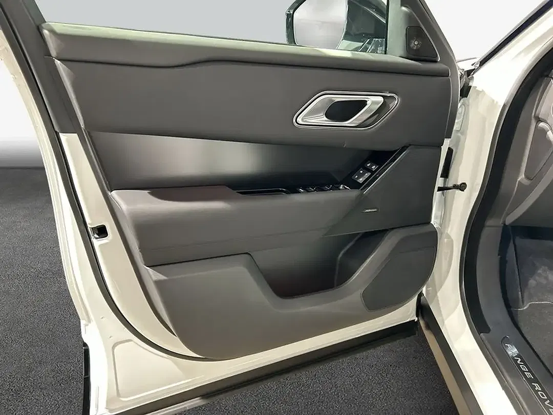 Land Rover Range Rover Velar D200 Dynamic SE - Thumbnail 13