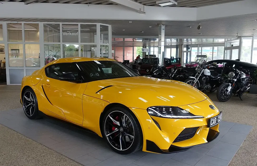 Toyota Supra Legend Premium - Afbeelding 1