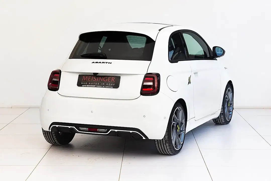 Abarth 500e Turismo - foto 2
