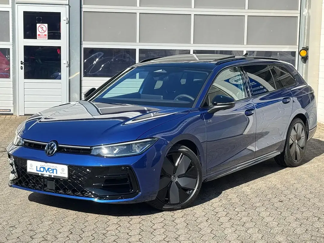 Volkswagen Passat Variant 2.0 TSI DSG R-Line - foto 1