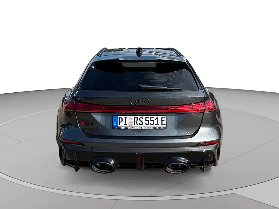 Audi RS5 - Thumbnail 5