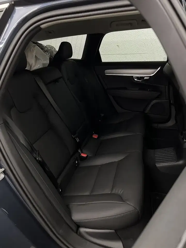 Volvo V90 T6 AWD - Thumbnail 9