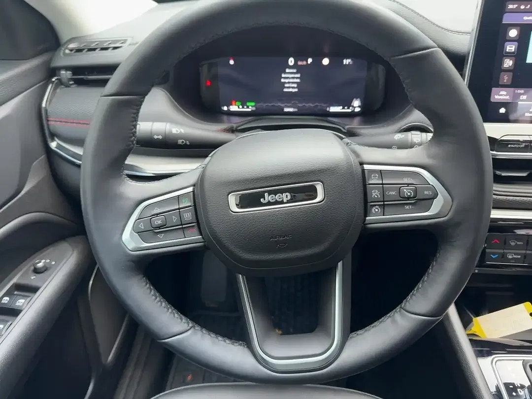 Jeep Compass 1.5 MHEV High Altitude - Thumbnail 10