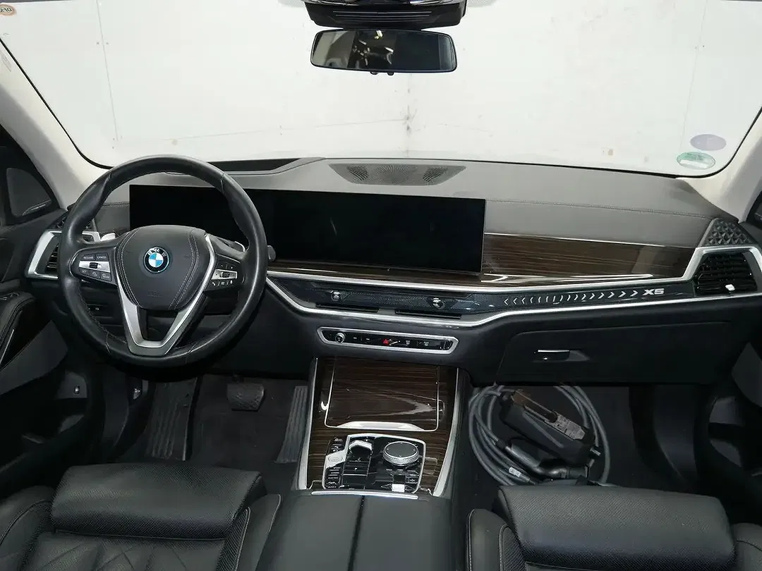 BMW X5 xDrive - Thumbnail 5