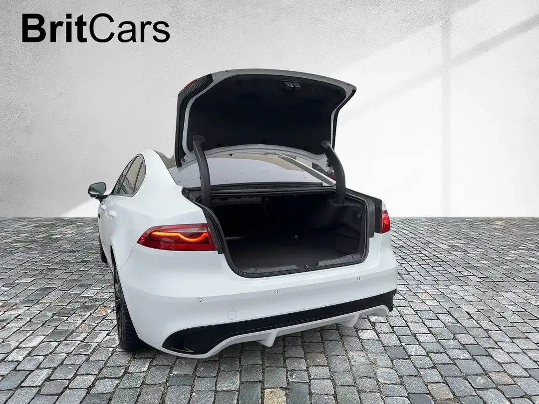 Jaguar XF D200 R-Dynamic SE - Thumbnail 5