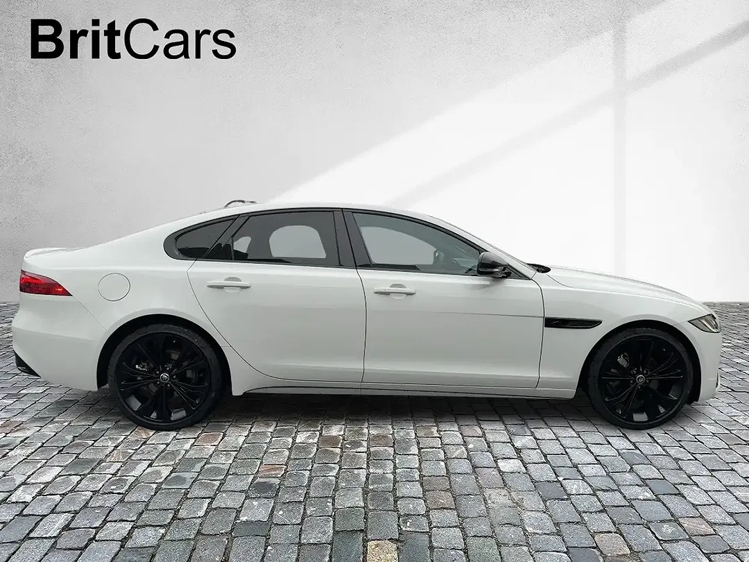 Jaguar XF D200 R-Dynamic SE - Thumbnail 7