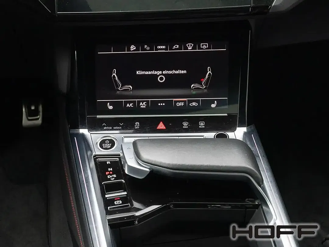 Audi Q8 e-tron 55 quattro Sportback S line - Thumbnail 8