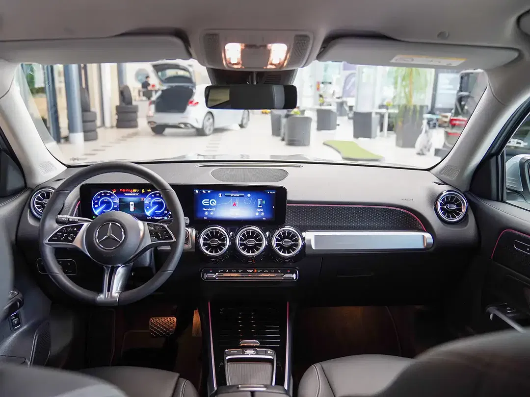 Mercedes-Benz EQB 300 4MATIC Progressive - Thumbnail 11