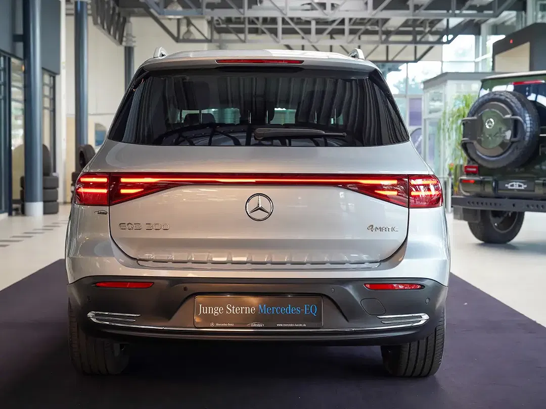 Mercedes-Benz EQB 300 4MATIC Progressive - Thumbnail 4