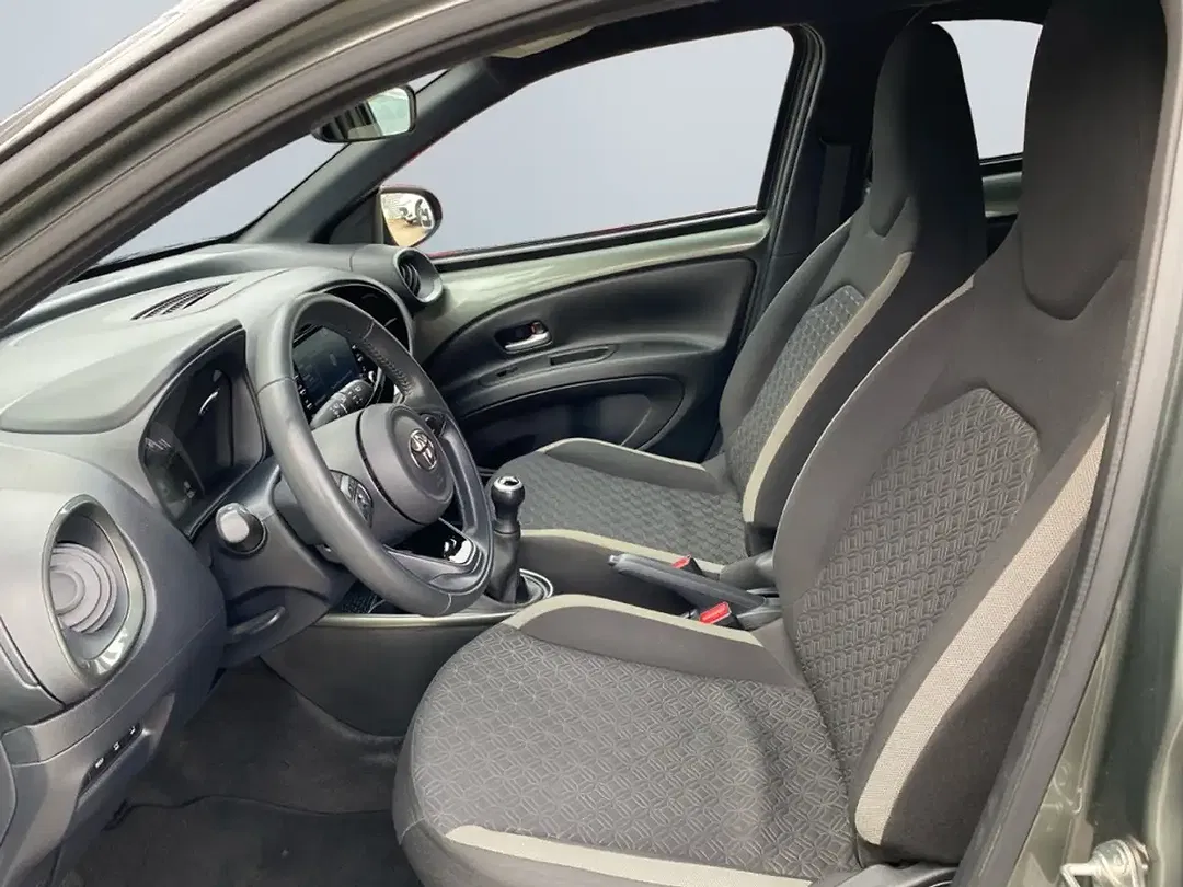 Toyota Aygo X - Thumbnail 9