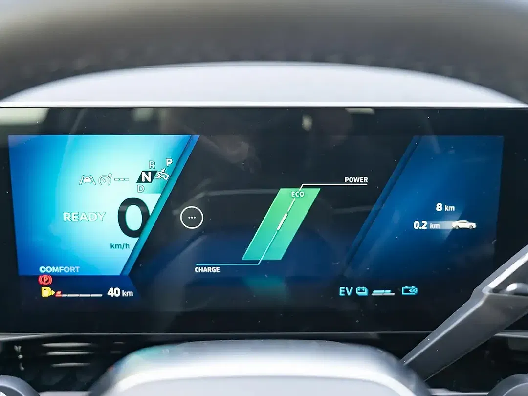 Renault Rafale Hybrid Techno - foto 15