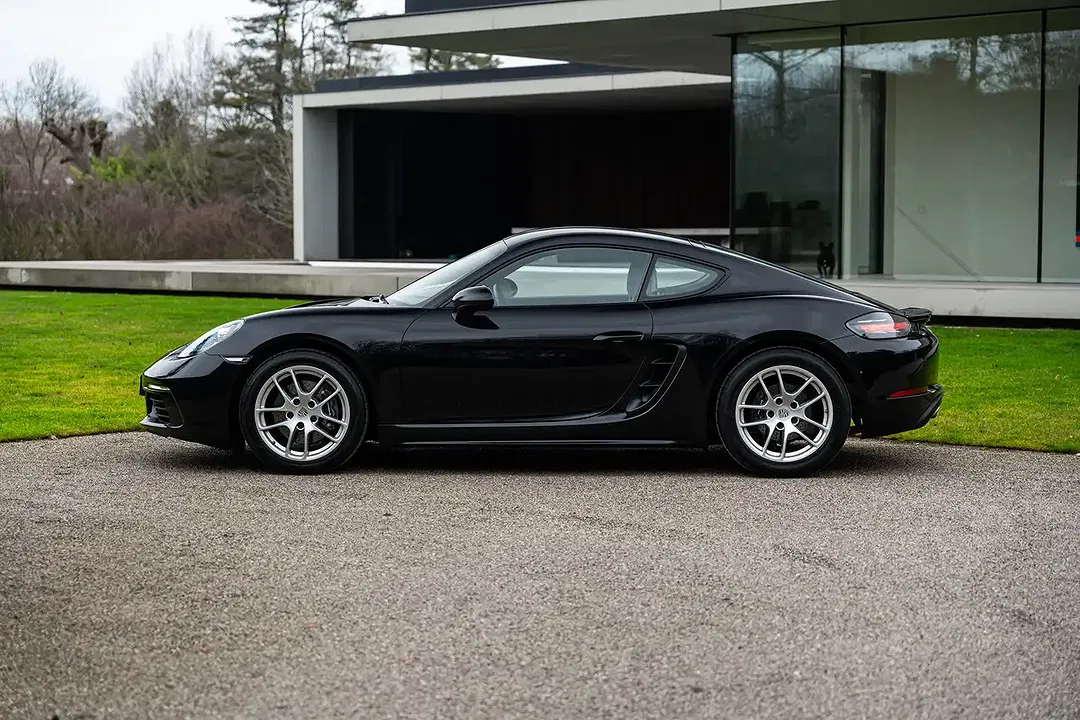 Porsche 718 PDK - Thumbnail 4