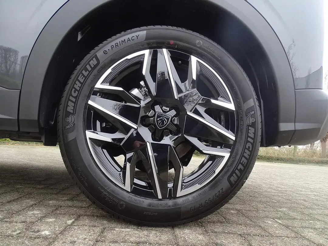 Peugeot 3008 145 e-DSC6 Hybrid GT - Thumbnail 11