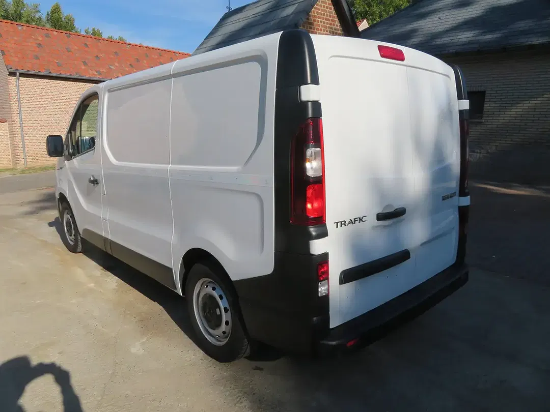 Renault Trafic L1H1 - Thumbnail 5