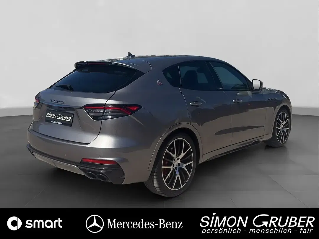 Maserati Levante Trofeo - Thumbnail 4