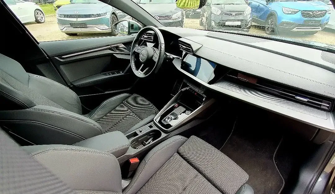 Audi S3 2.0 TFSI quattro - Thumbnail 13