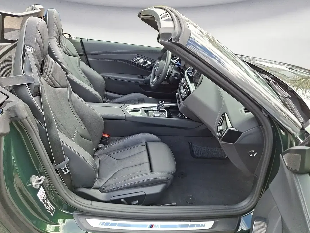 BMW Z4 M sDrive M Sport Convertible - Thumbnail 5
