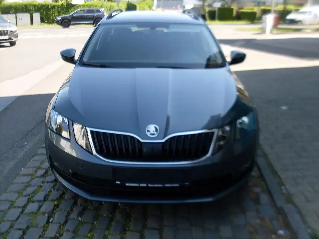Skoda Octavia Combi Tour - Afbeelding 1