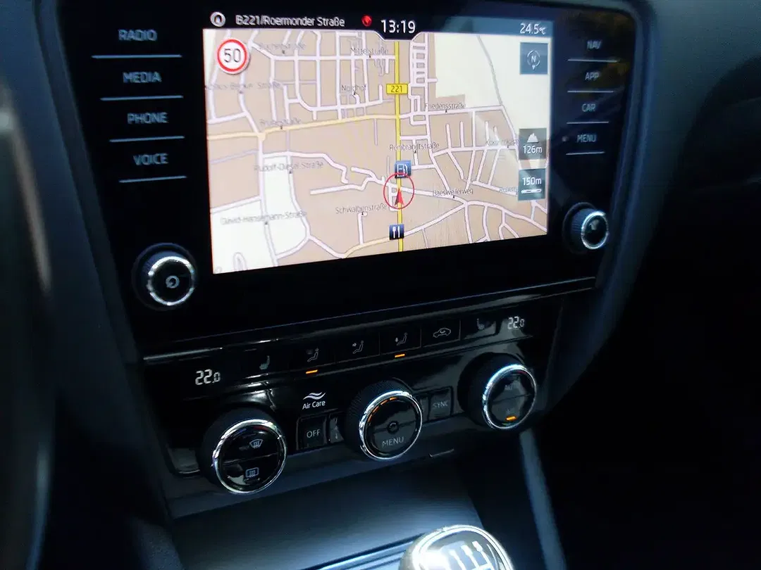 Skoda Octavia Combi Tour - Thumbnail 11