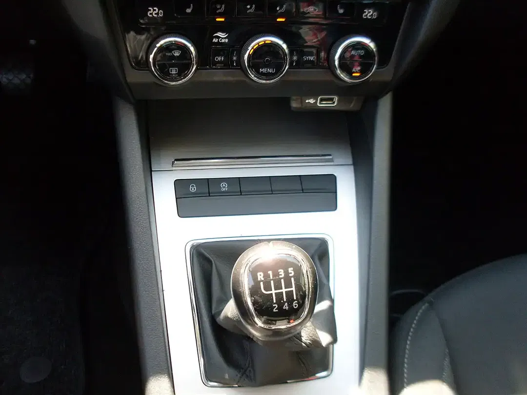 Skoda Octavia Combi Tour - Thumbnail 12