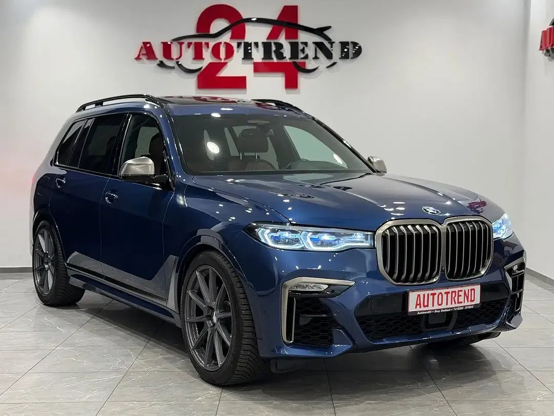 BMW X7 M xDrive - Thumbnail 5