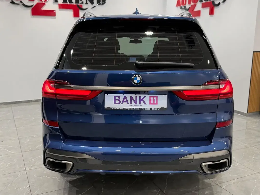BMW X7 M xDrive - Thumbnail 8