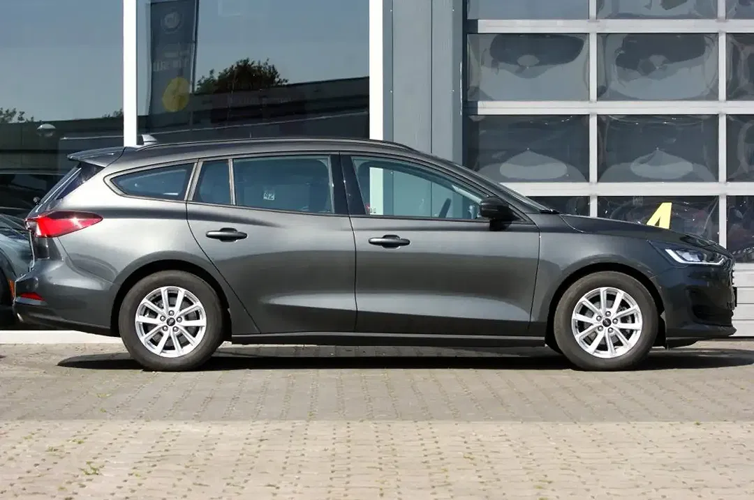 Ford Focus 1.5 EcoBlue AUT - Thumbnail 8