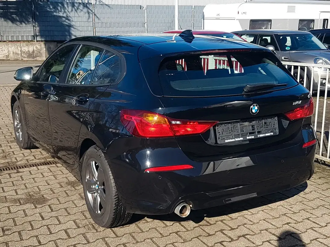 BMW 118 Advantage - foto 2