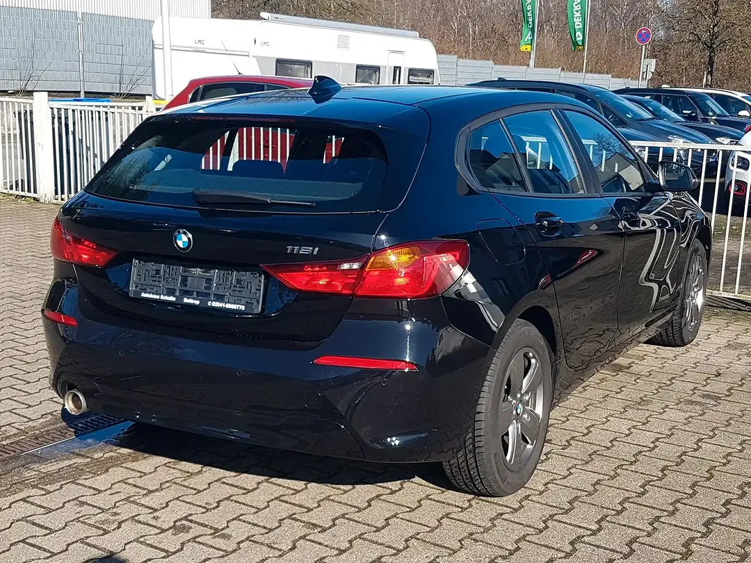 BMW 118 Advantage - Thumbnail 4