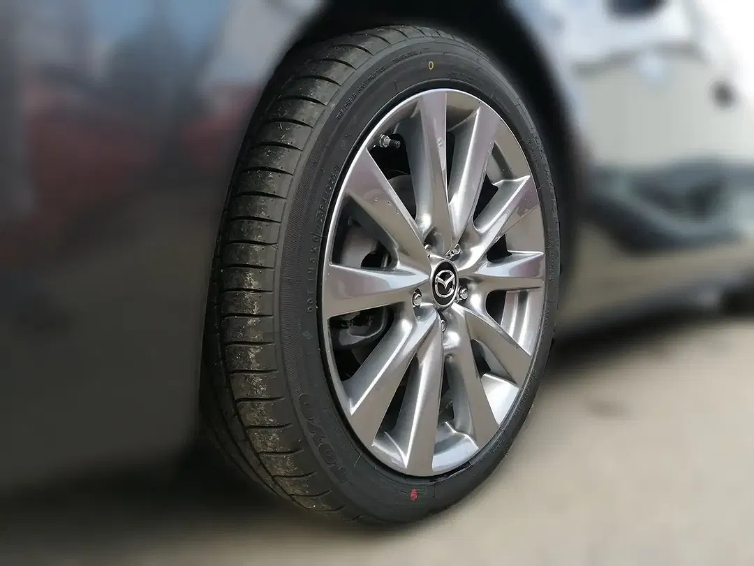 Mazda 3 Centre-Line - Thumbnail 4