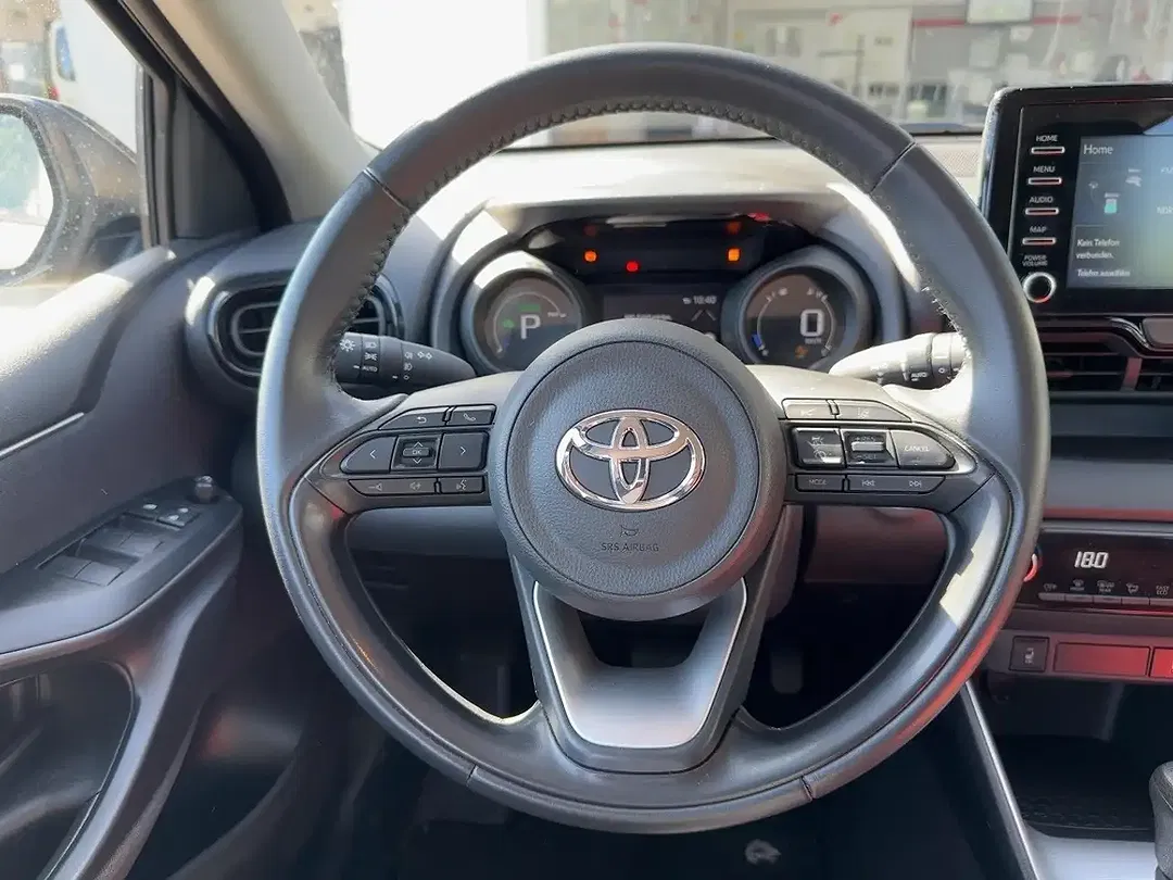 Toyota Yaris 1.5 Dual VVT-iE Team Deutschland - Thumbnail 9