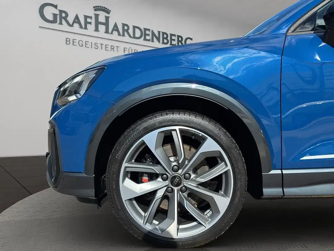 Audi SQ2 TFSI S tronic quattro plus - Thumbnail 3
