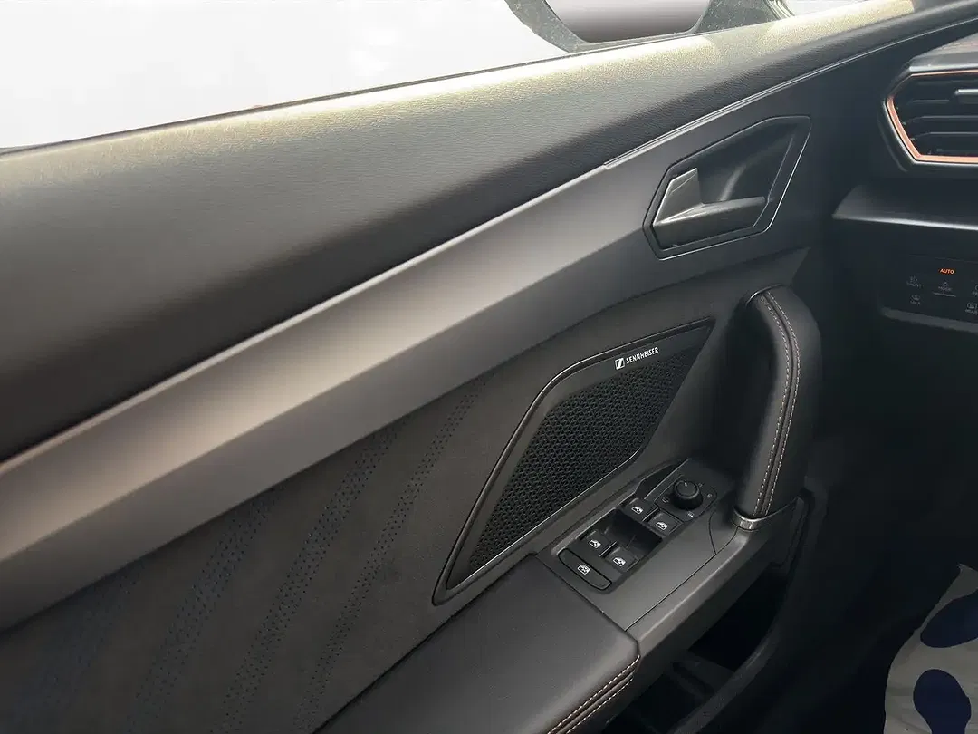CUPRA Formentor 2.0 TSI VZ Matrix LED - Thumbnail 10
