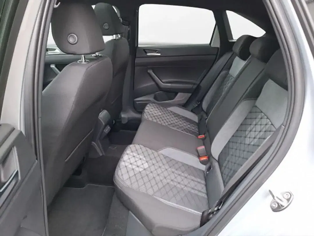 Volkswagen Taigo 1.5 TSI DSG R-Line - Thumbnail 4