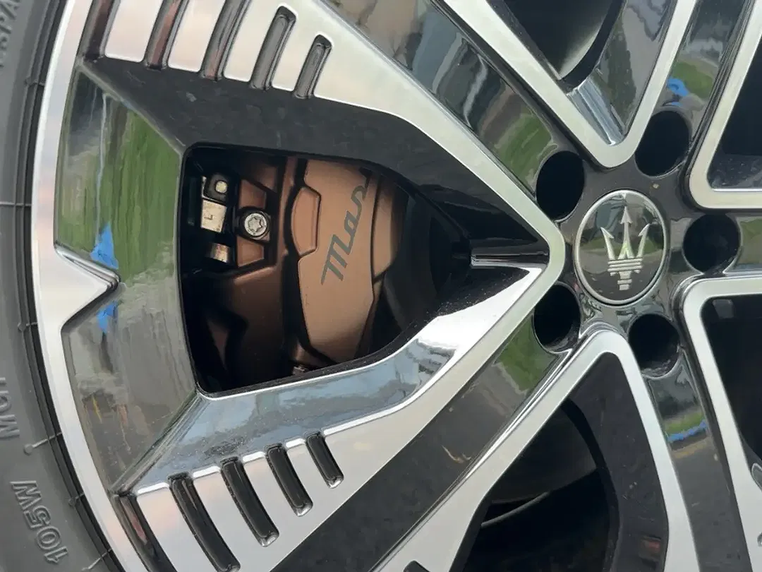 Maserati Grecale Folgore - foto 14