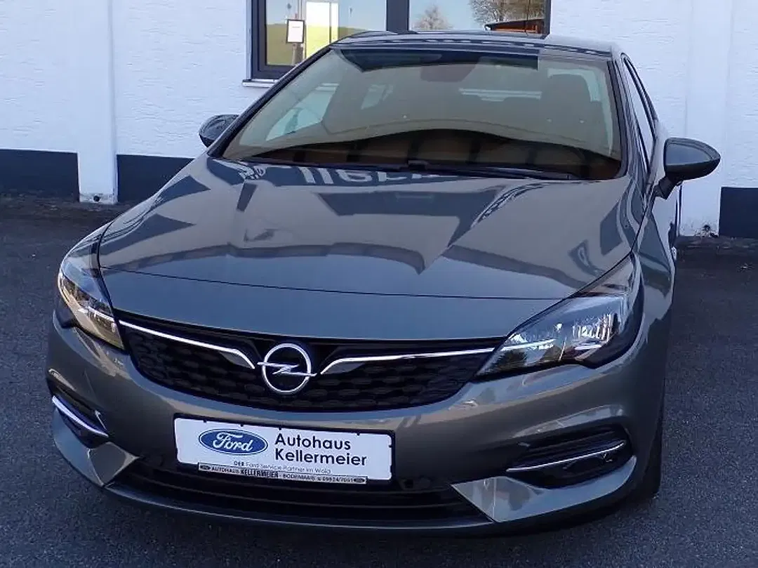 Opel Astra Edition - foto 1
