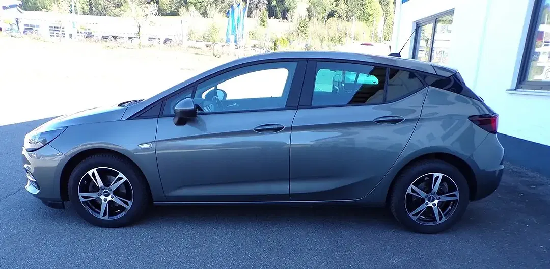 Opel Astra Edition - Thumbnail 5