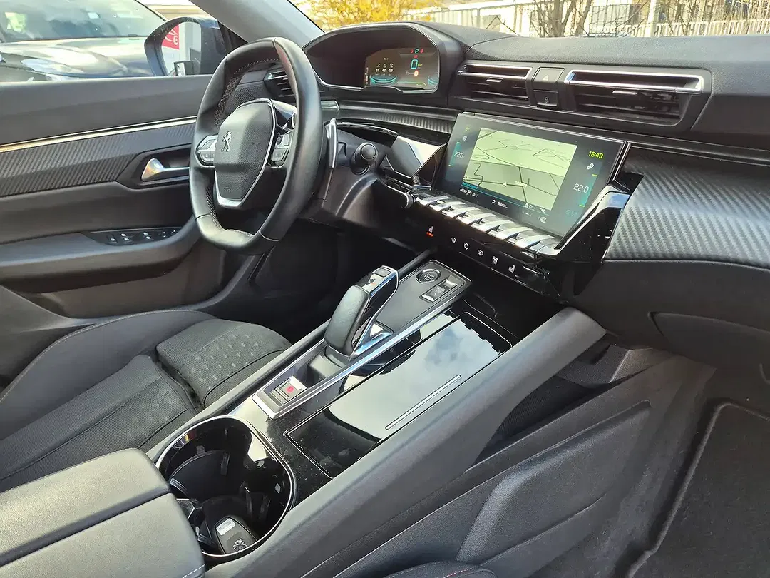 Peugeot 508 225 e-EAT8 PHEV Hybrid - Thumbnail 9