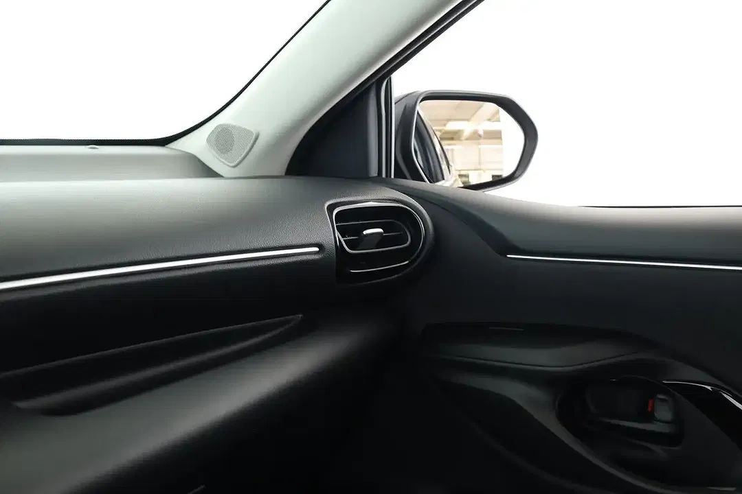 Toyota Yaris Hybrid Teamplayer - Thumbnail 12
