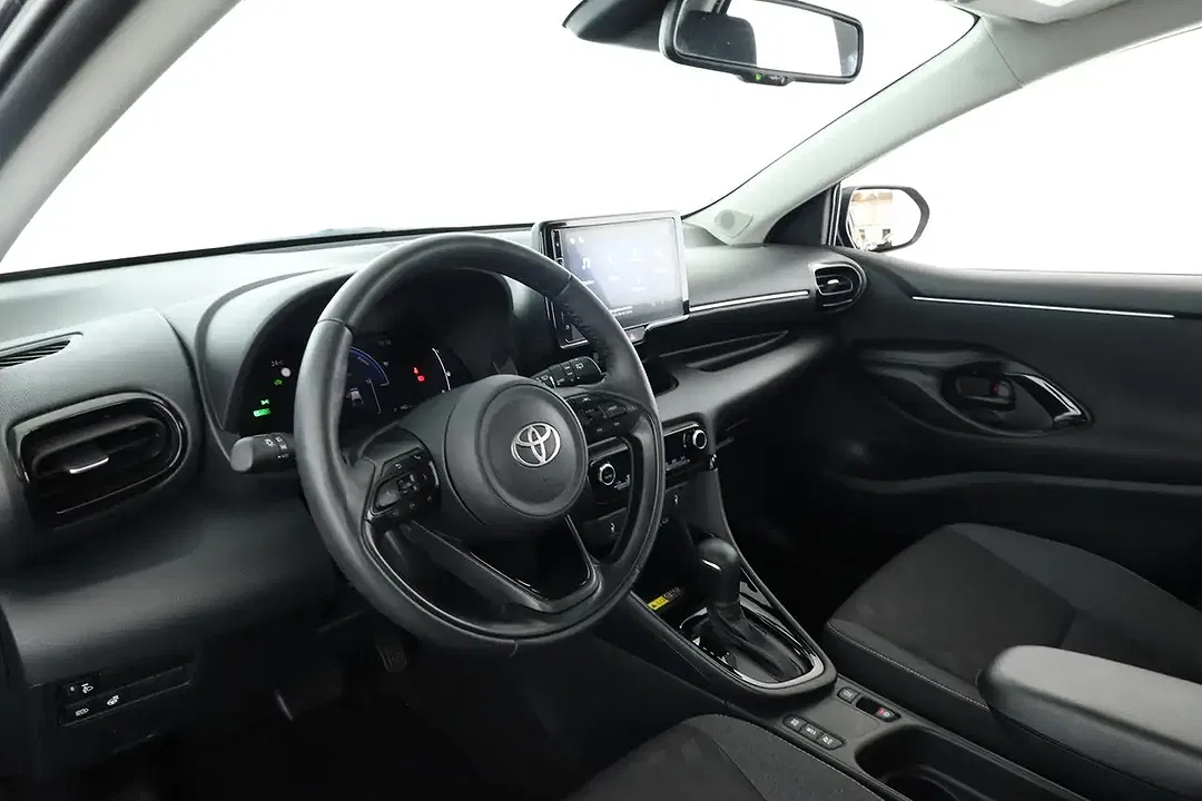 Toyota Yaris Hybrid Teamplayer - Thumbnail 8