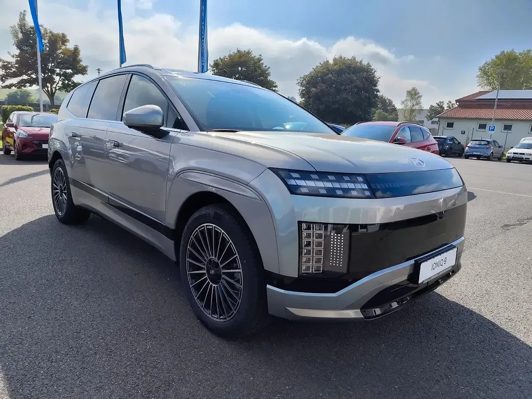 Hyundai IONIQ 9 4WD UNIQ - foto 2